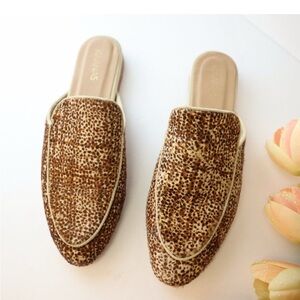 Kaanas Sardinia Mules Haircalf Leopard Print Slip On Loafers Size 9